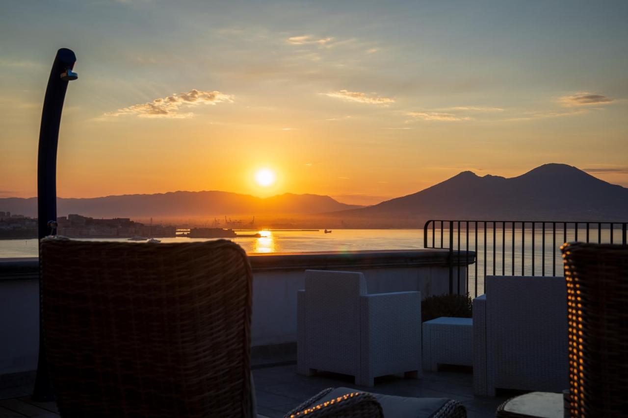 Le Stanze Di Sissi - Luxury Suites Naples Exterior photo