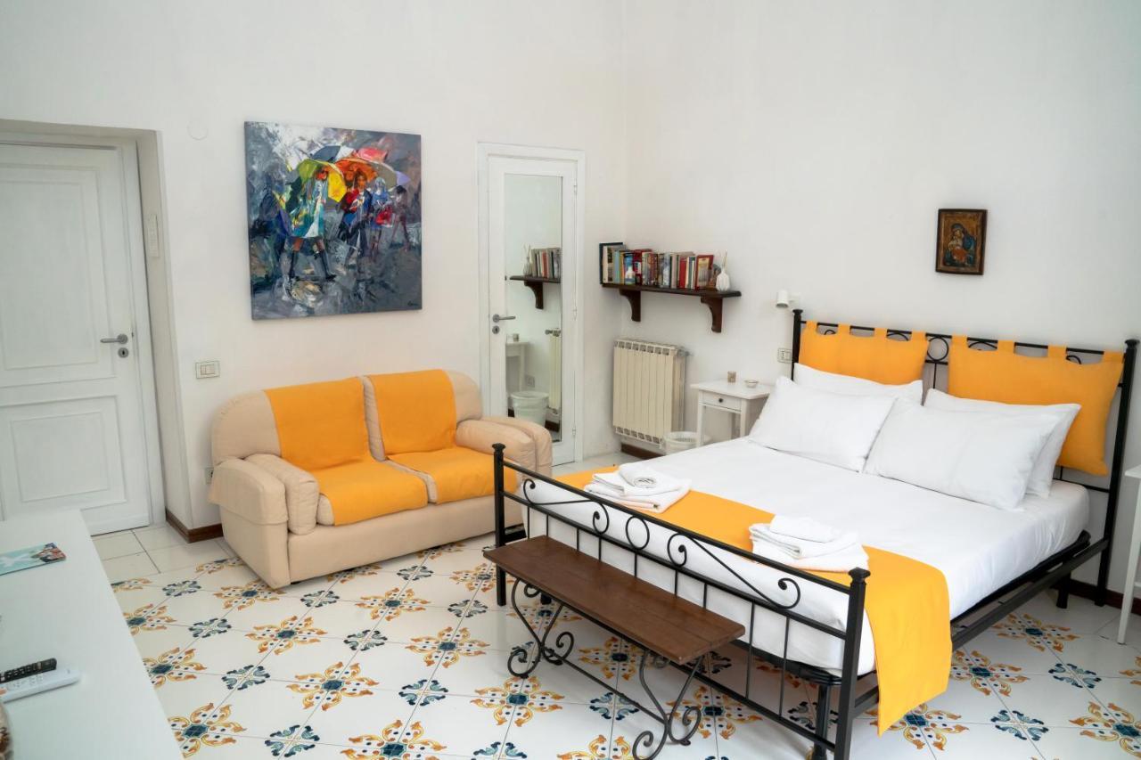 Le Stanze Di Sissi - Luxury Suites Naples Exterior photo